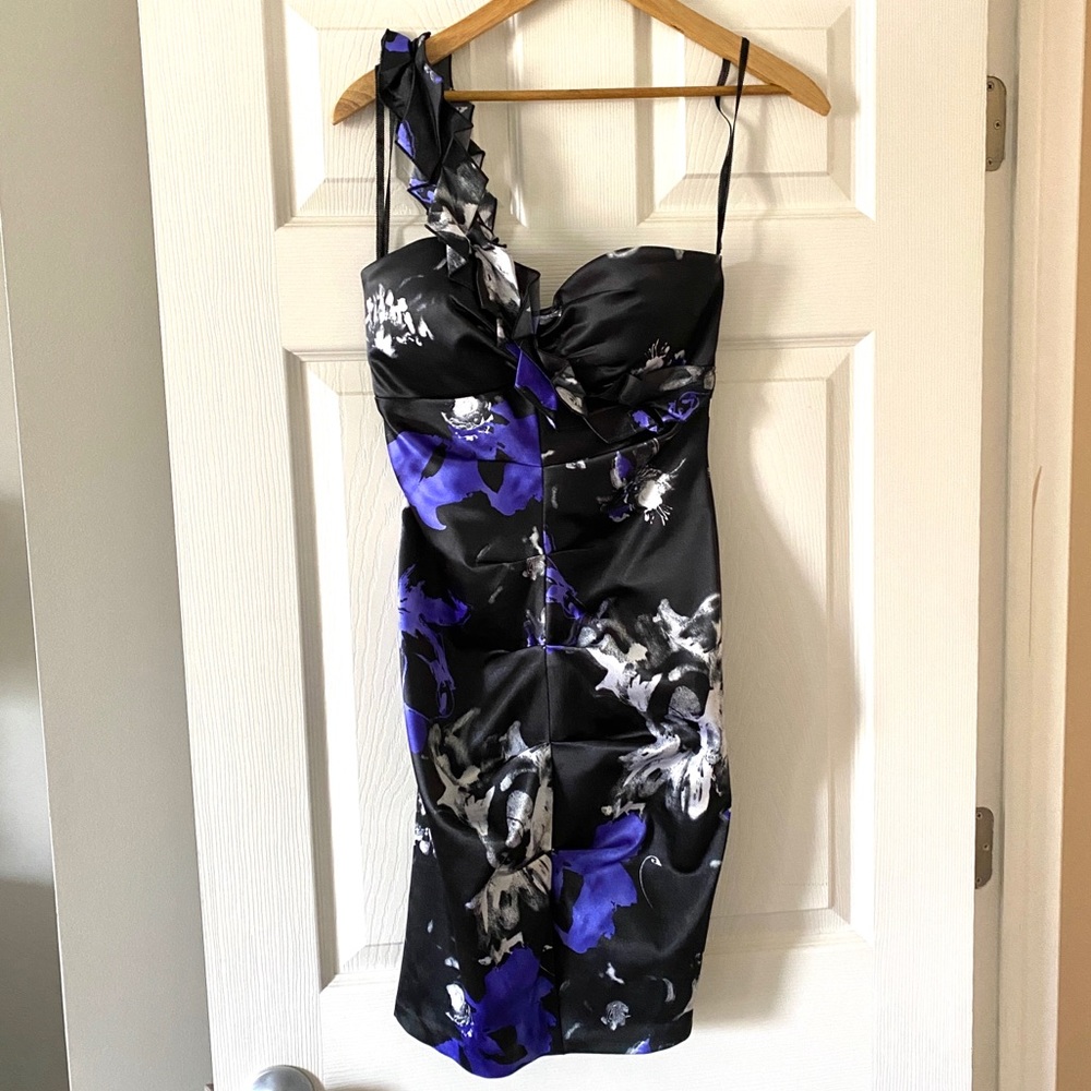 One-shoulder Mini-dress